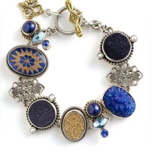 Stunning bracelet